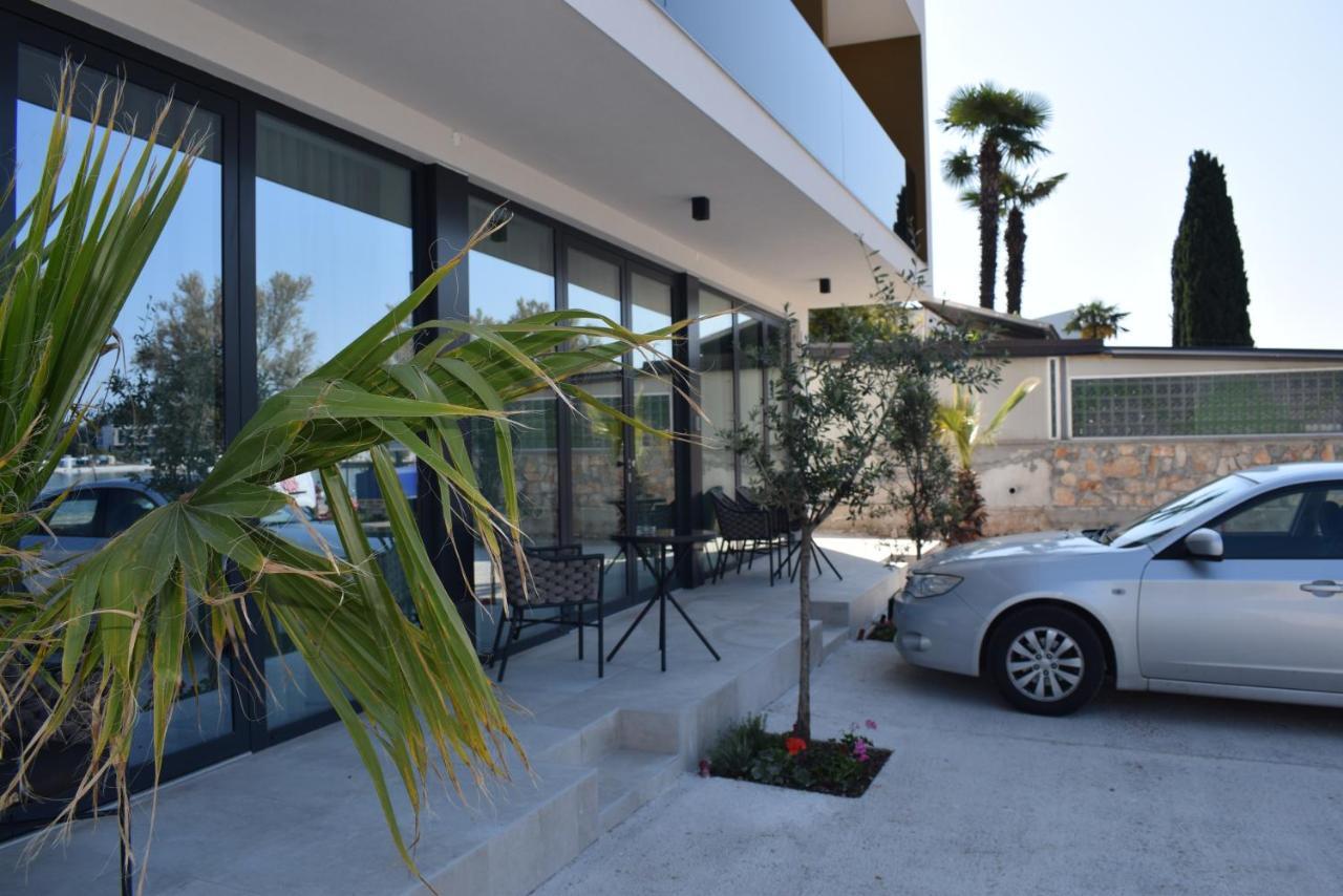 Maresole Beachfront Residence Porec Exterior photo